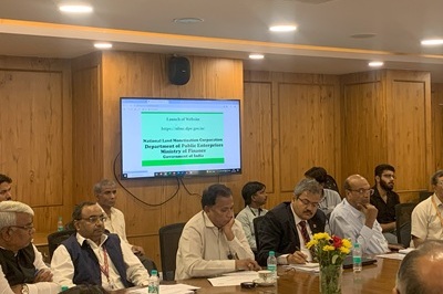 Launching of new bilingual NLMC Website by Secretary (DPE) on April 30, 2025