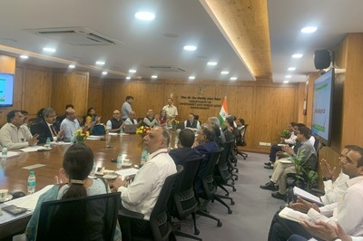 Launching of new bilingual NLMC Website by Secretary (DPE) on April 30, 2025